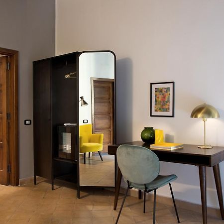 La Nova Bed And Museum Bed and Breakfast Napels Buitenkant foto